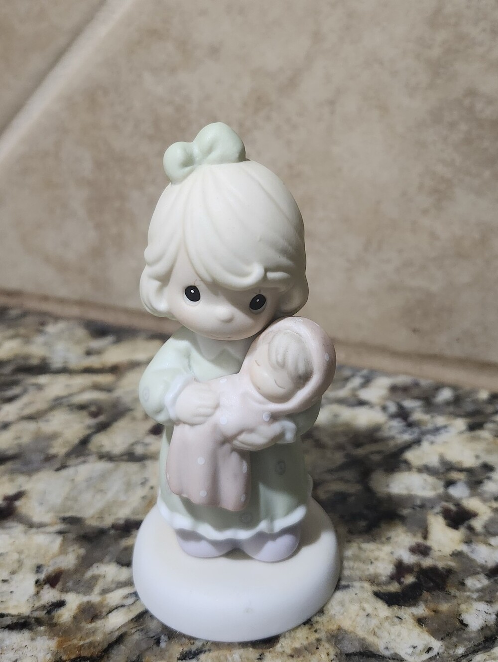 Precious Moments All Things Grow With Love Pink Baby Girl Newborn & Mom Figure